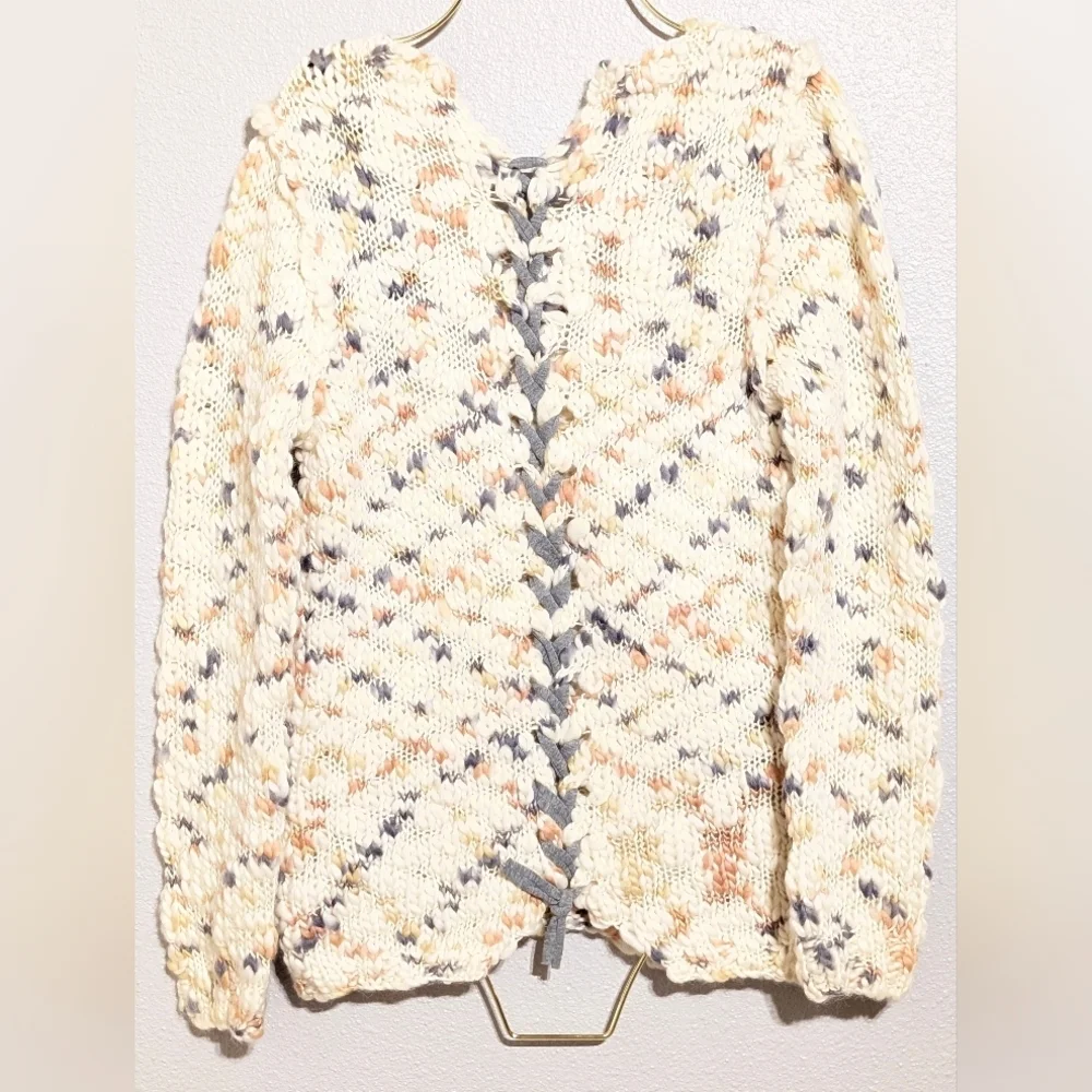 Chaser NWT Chunky Knit Lace-Up Back Sweater Size S Cozy Fall Winter - Picture 5 of 9